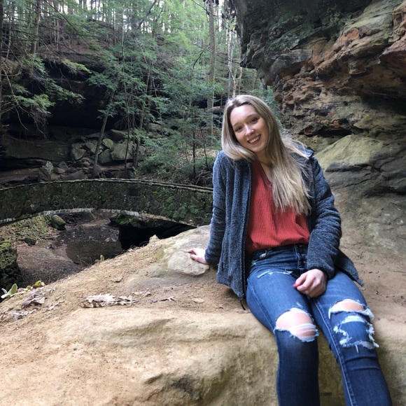 Meet your Posher, Mekalynn - Picture 11 of 12